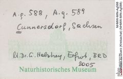 Etiketten zu Quarz (Kreisachat) (NHMW-MIN-Ag588)